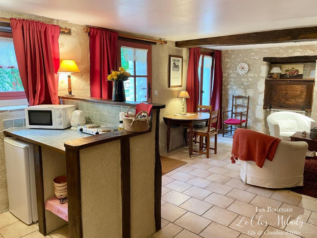 L'Ile-Bouchard Chambres D'Hotes Les Bournais - Le Clos Milady מראה חיצוני תמונה